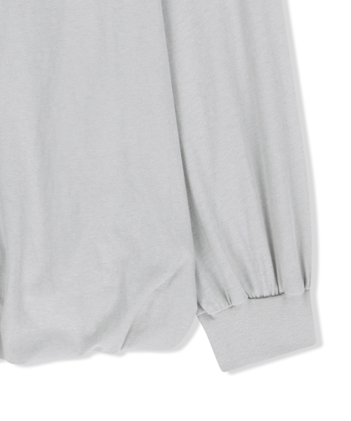 BLOUSON HEM OVERFIT TOP IN LIGHT GREY