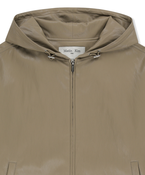 FAUX LEATHER APPLIQUE LOGO HOODY JUMPER IN BEIGE
