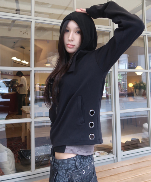 하이넥 사선 지퍼 아일렛 포인트 세미 피티드 미니멀 긴팔 집업 자켓 _2COLOR