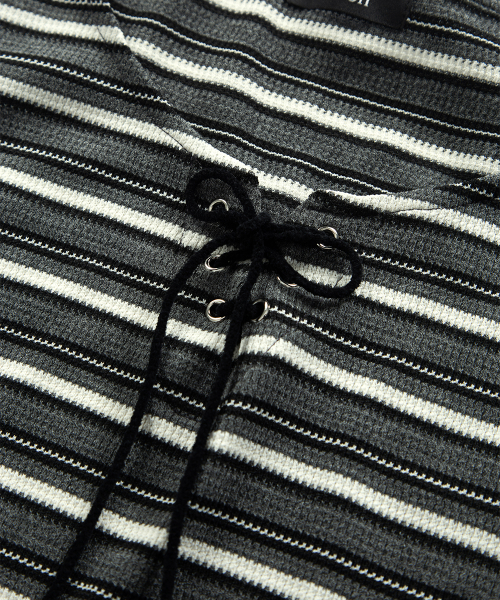 SHALE STRIPE EYELET LONG SLEEVE / CHARCOAL