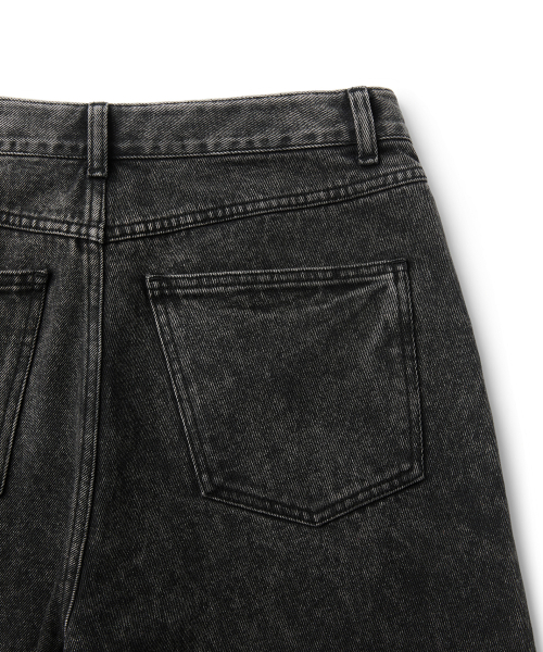 BIAS SHIFT JEANS (WASHED BLACK)