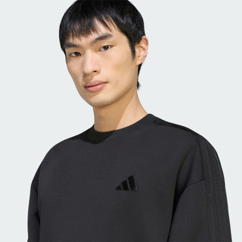 에센셜 플러스 루즈 핏 3-스트라이프 컨템퍼러리 스페이서 니트 스웨트셔츠 KV5913