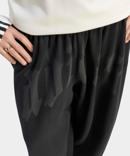 PNT BLACK