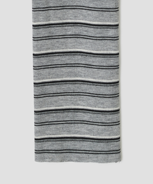 Buttoned Stripe Leg Warmer [Charcoal]