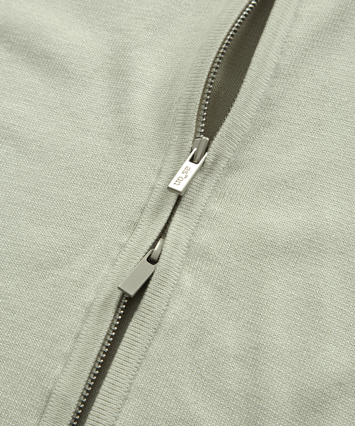 FABLE KNIT HOOD ZIP-UP / BEIGE