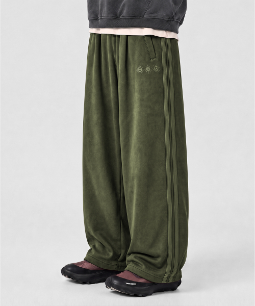VLAD ONE-TUCK CURVED TRACK SWEAT PANTS_(3 SYMBOL COTTON) 3 COLOR