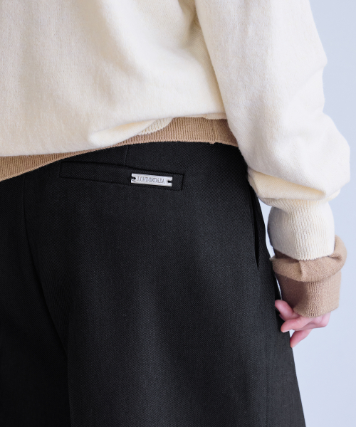 Raw Edge Slacks, BLACK