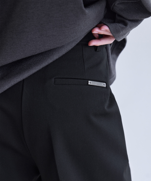 [SET-UP] Essential Tailored One-Tuck Straight Slacks, BLACK