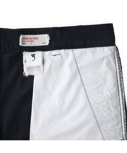 003 washed cotton crop pants in matte black