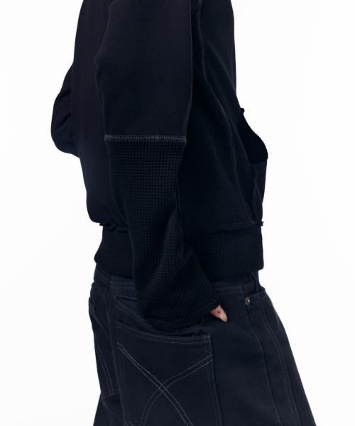 Waffle Sleeve Hoodie Zip-Up (Black)