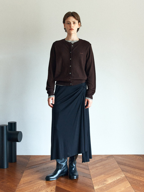 Twist Detail Asymmetric Skirt