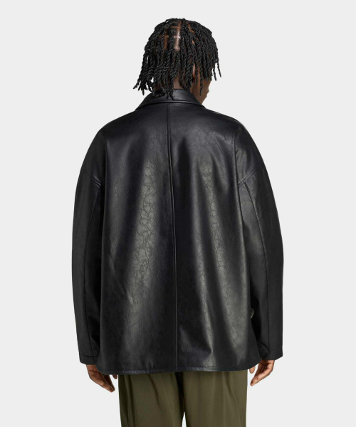 PLEATHER COAT BLACK