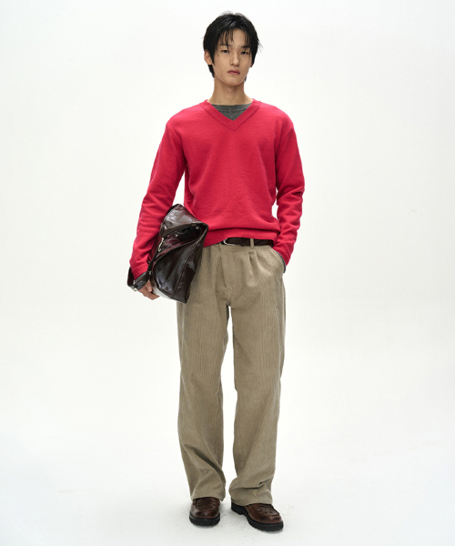 UNISEX LAYERED V-NECK SWEATER (MAGENTA)