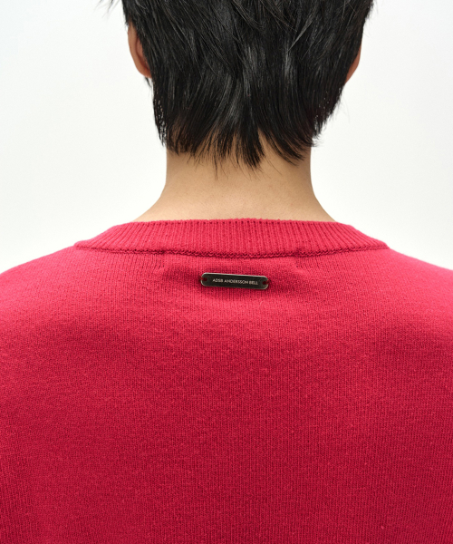 UNISEX LAYERED V-NECK SWEATER (MAGENTA)
