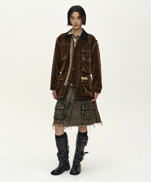 MULTI-POCKET VELVET SAFARI JACKET (BROWN)