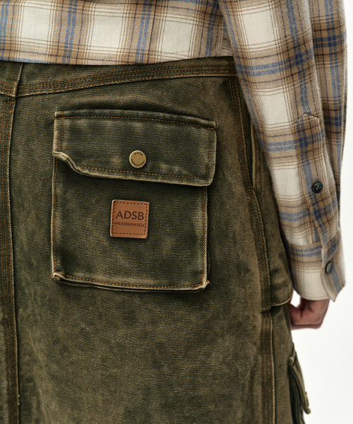 CARGO POCKET WRAP SKIRT (KHAKI)
