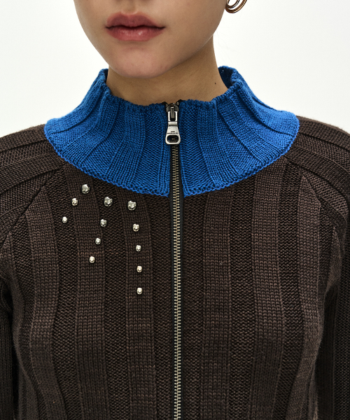 STUDDED WIDE RIB CROP ZIP-UP (BROWN/BLUE)