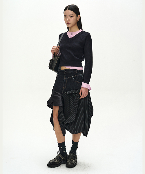 LAYERED SHIRT CUFF KNIT TOP (NAVY/PINK)