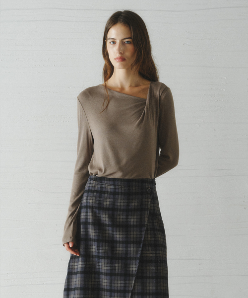 ROEL drape neck t-shirt_MOCHA