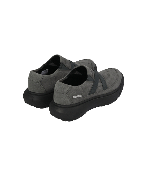 Cut line band slip-on CHARCOAL