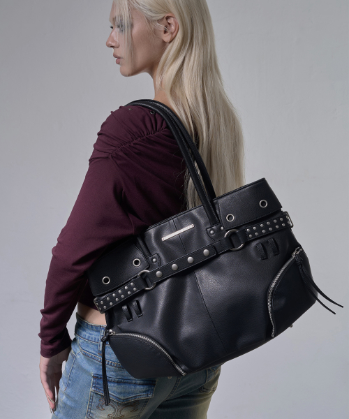 RECKLESS BELTED BAG (BLACK) F26ZE404