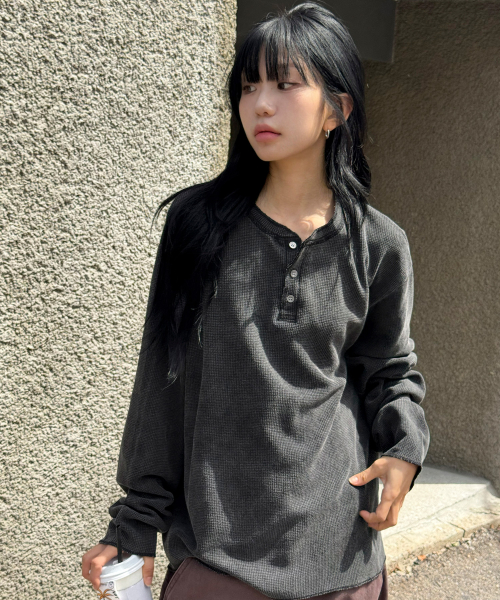 가먼트 다잉 와플 헨리넥 롱 슬리브[블랙]