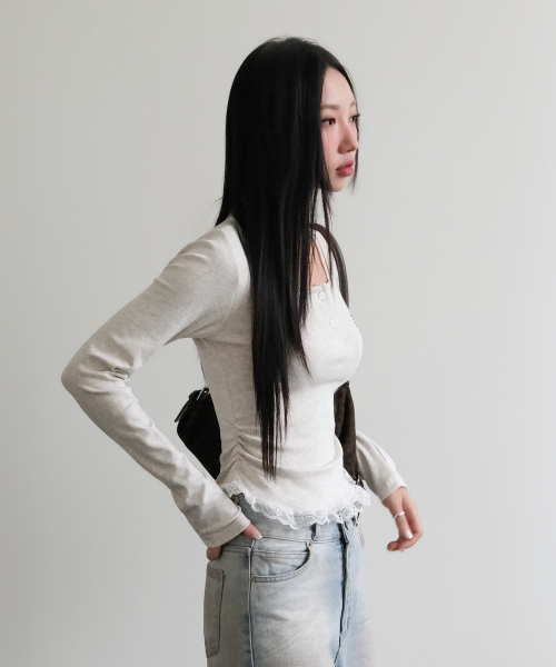 LACE CONTRAST HALTERNECK T-SHIRT [OATMEAL]