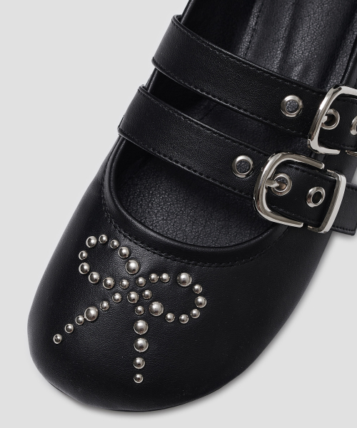 Ribbon Rivet Buckle Flats [Black]