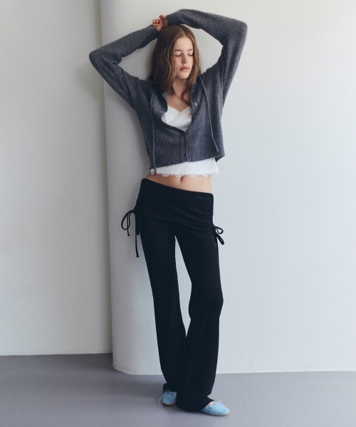 NUBASIC FOLDING BOOTSCUT PANTS BLACK