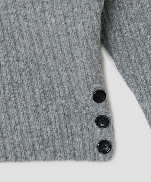 Button Off Shoulder Knit [Gray]