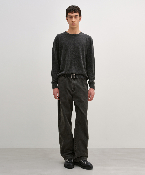 Raccoon Crew Neck Knit CHARCOAL