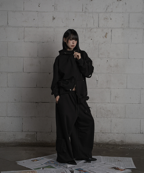Belted Raw Edge Wide Pants (Black)