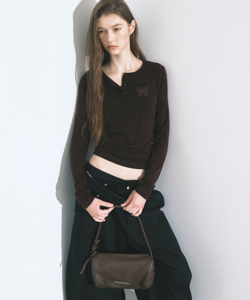EMBOSSED METAL MINI BAG_BROWN