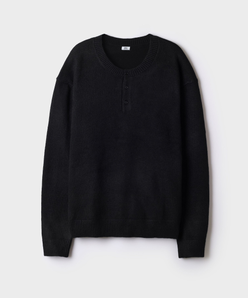 [SOFT YARN] Fuzzy Henley Neck Sweater_SPKWG4TC03