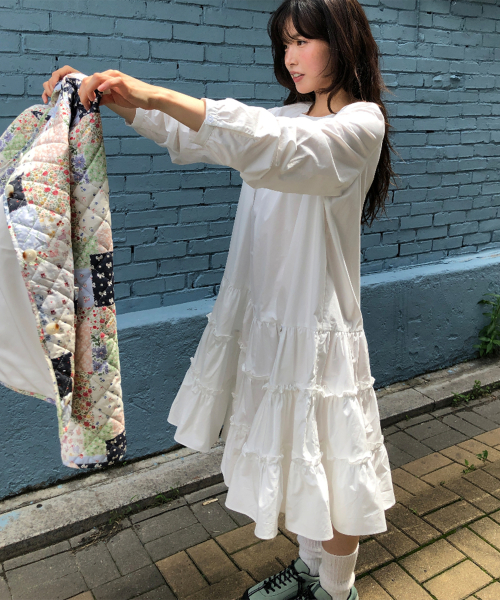 SHIRRING PUFF RUFFLE DRESS WHITE