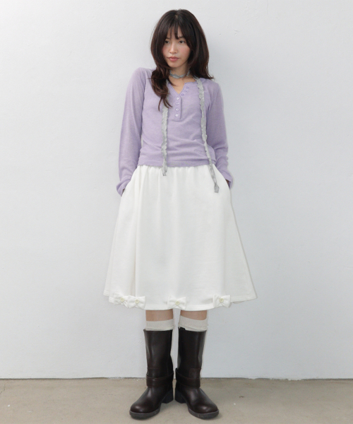 BUTTON RIBBON SWEAT MIDI SKIRT WHITE