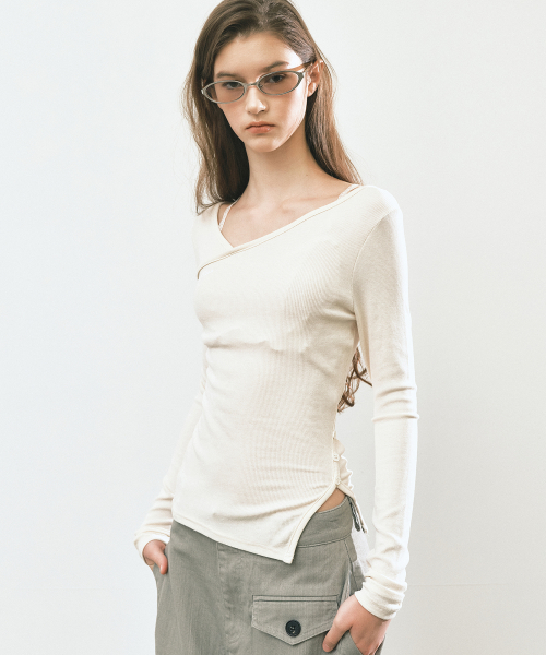 SIDE SLIT BUTTON RIBBED TOP_LIGHT BEIGE