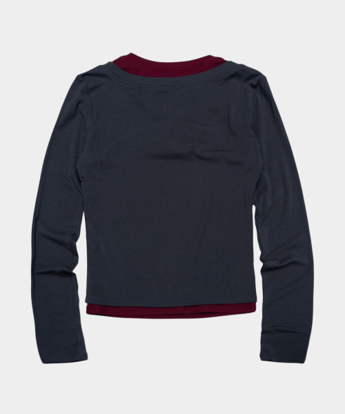 Color-Block Layered Long-Sleeve Henley T-Shirt with Fingerhole Detail [Charcoal]