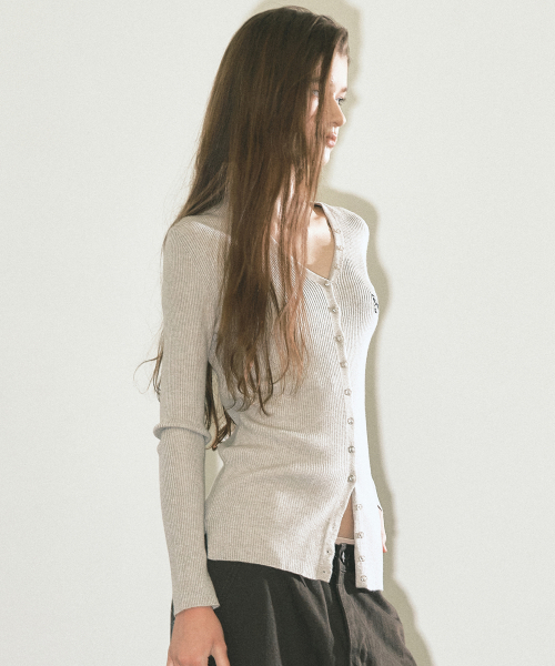 BUTTERFLY BUTTON SLIM KNIT CARDIGAN_SAND GRAY