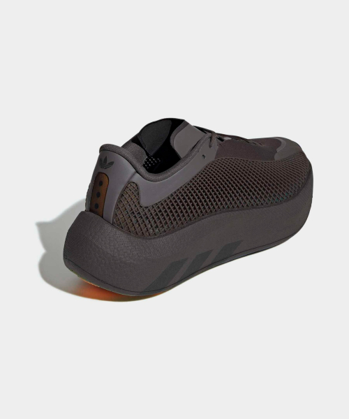 HYPERBOOST EPHR NBROWN/UTIBLK/CBLACK