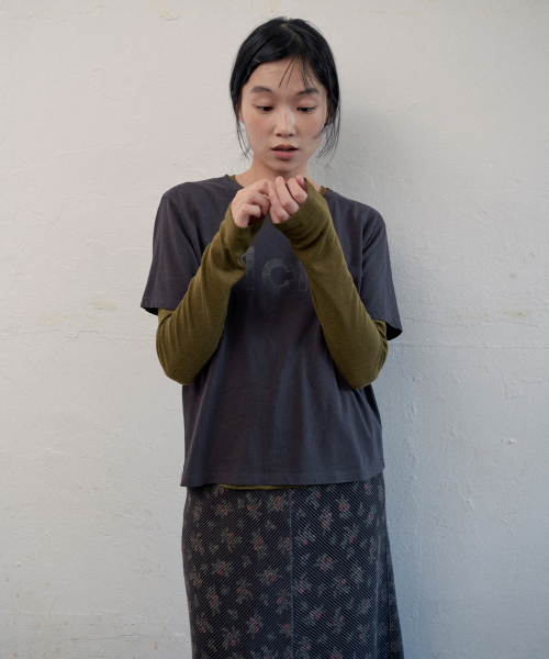 F melin t-shirt (2color)