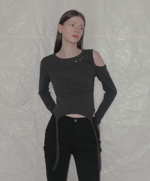 Jeuaen Eyelet Strap Slit Long Sleeve T Shirt_Charcoal