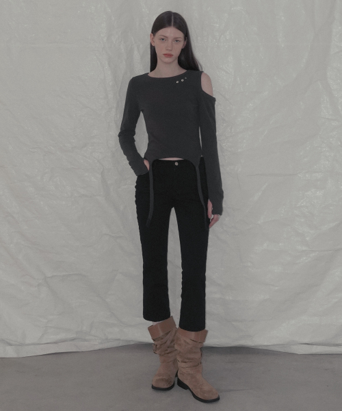 Jeuaen Eyelet Strap Slit Long Sleeve T Shirt_Charcoal