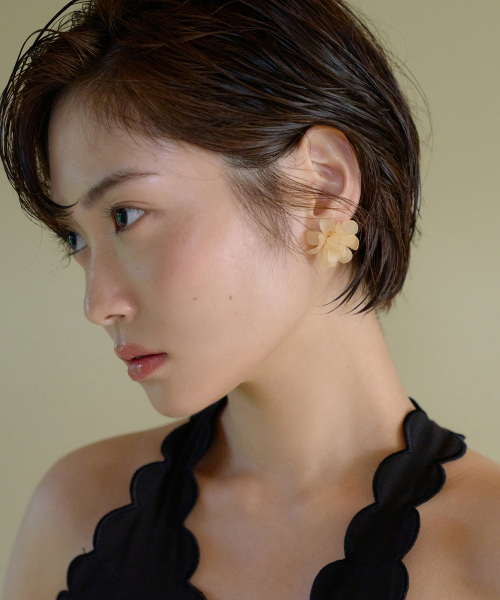 flower pop earring - apricot