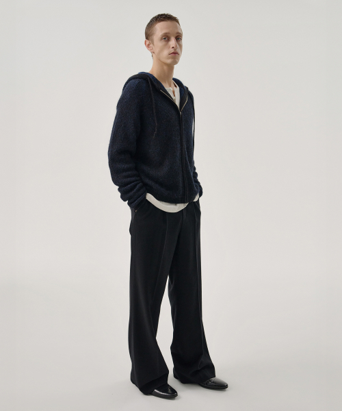 CLOUD KNIT HOODIE (BLACK)