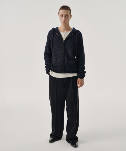 CLOUD KNIT HOODIE (BLACK)
