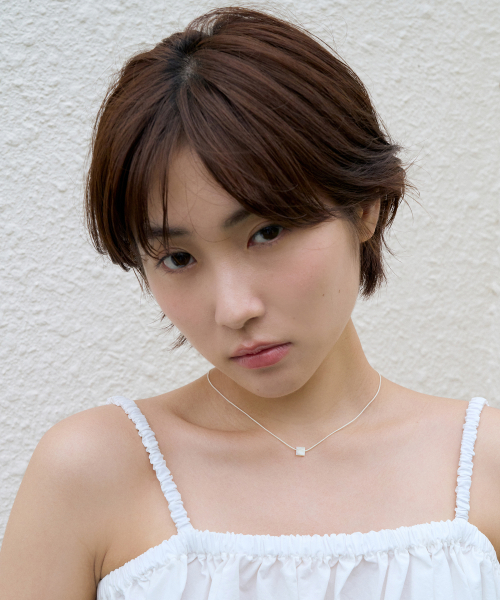 nemo shell string necklace