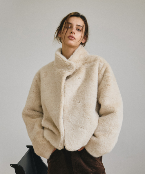 ATMO Faux Fur High-Neck Jacket (Beige)
