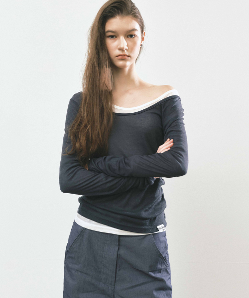 LAYERED BOAT NECK TOP_CHARCOAL