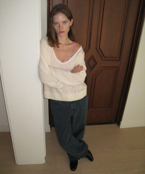 Olin mohair deep u-neck knit - Cream